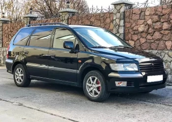 Д/к Mitsubishi Space Wagon 1997-2003