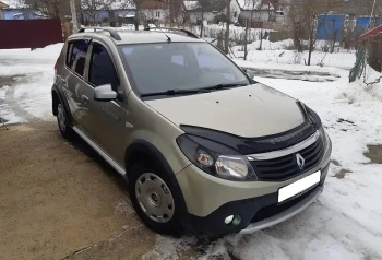 Д/к Renault Sandero 2008-2013 (VIP) /Dacia
