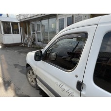 Дефлекторы окон (ветровики) Citroen Berlingo 1996-2007 вставні HIC