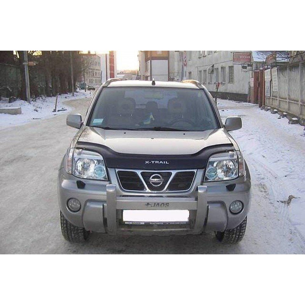 Дефлектор капота (мухобойка) для Nissan X-Trail (T30) 2001-2006 (ViP)