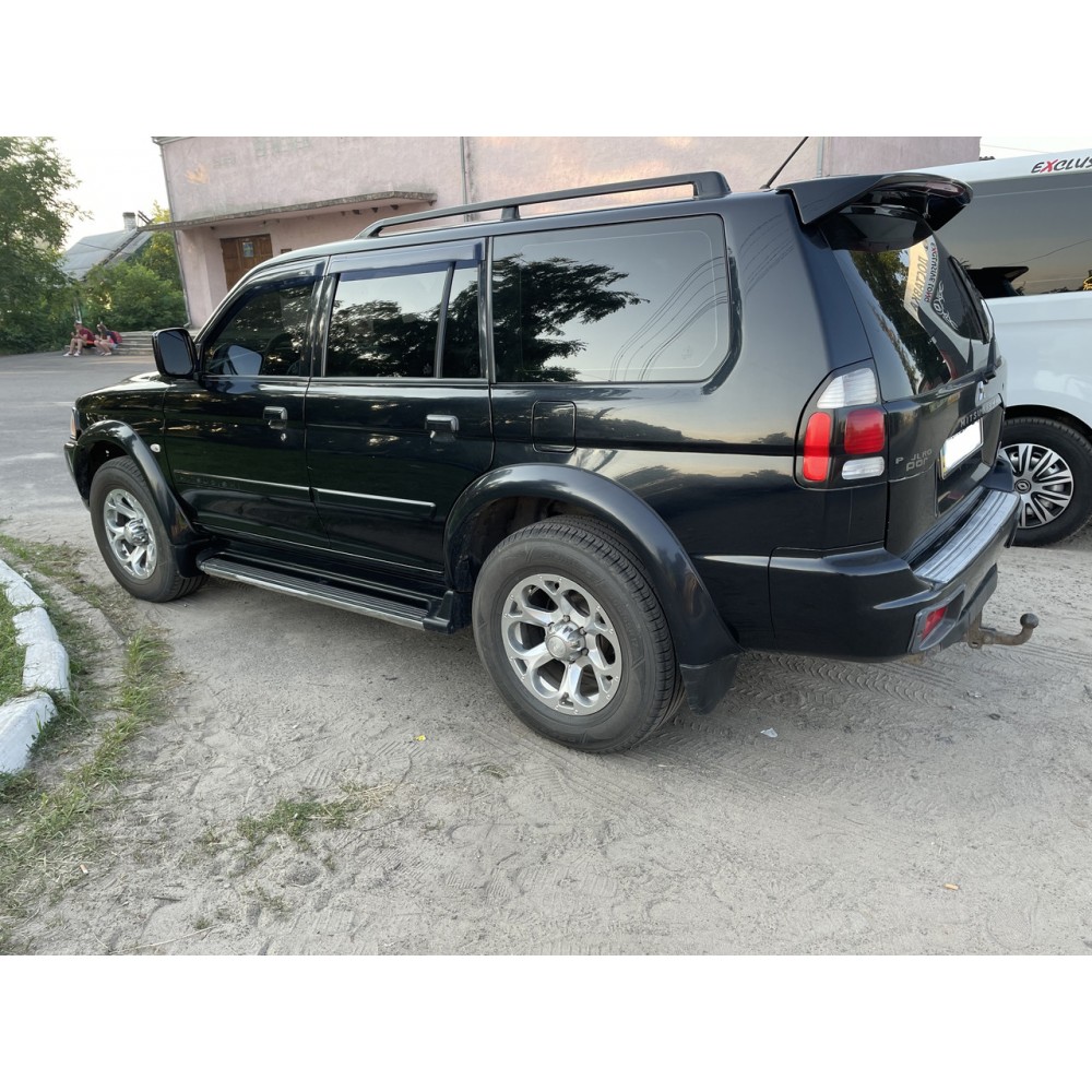 Дефлектори вікон (вітровики) Mitsubishi Pajero Sport 1996-2009 HIC
