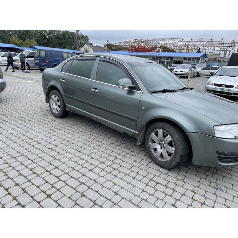Дефлектори вікон (вітровики) Skoda Octavia A-5 2004-2013 Sedan/HB Heko