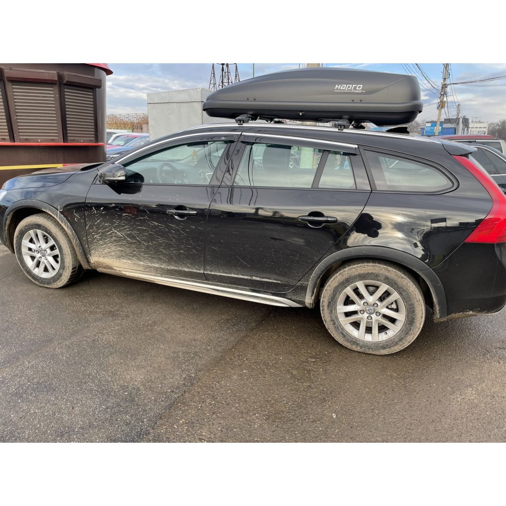 Дефлектори вікон (вітровики) Volvo V60 2010+ С Хром Молдингом HIC