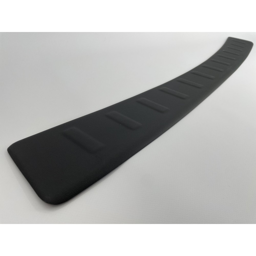 Накладка на задній бампер для Renault Duster 2018+ ABS-пластик (TAN24)