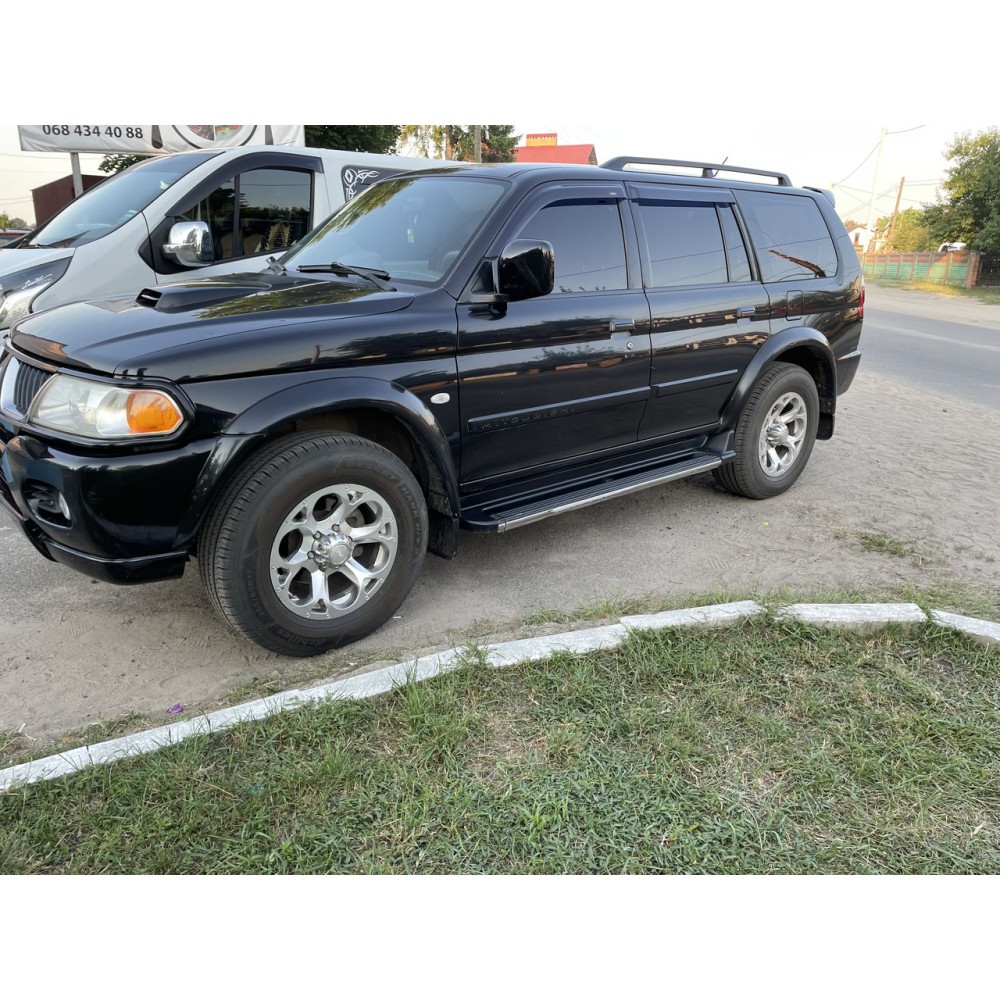 Дефлектори вікон (вітровики) Mitsubishi Pajero Sport 1996-2009 HIC