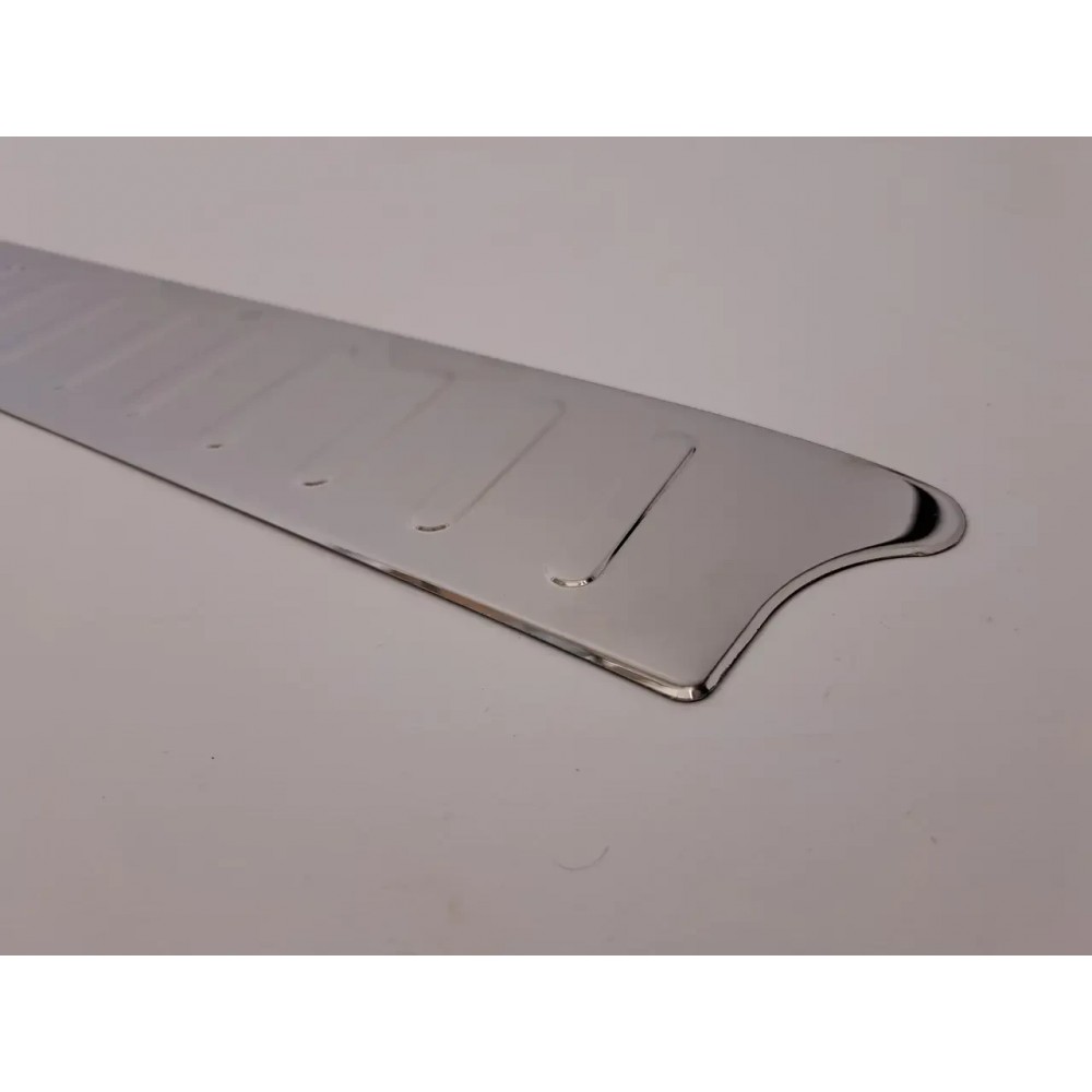 Накладка на задний бампер для Opel Vivaro 2001-2014 Хром-нерж (TAN24)