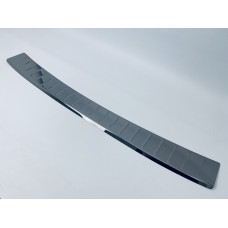 Накладка на задній бампер для Volkswagen Polo HB 2017- Чорний-хром (TAN24)