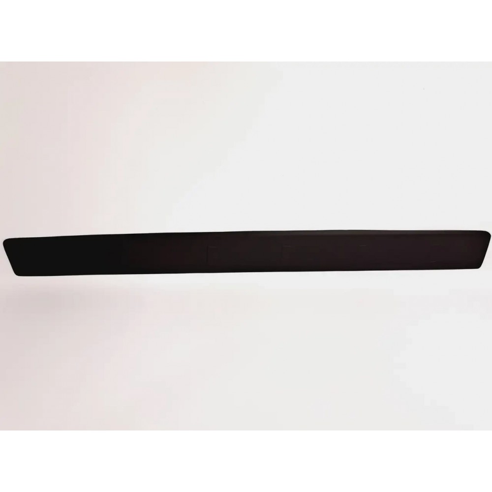 Накладка на задний бампер для Opel Vivaro 2001-2014 ABS-пластик (TAN24)