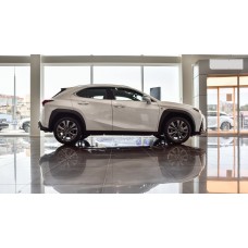 Дефлекторы окон (ветровики) Lexus UX 2019+ зХромМолдінгом HIC