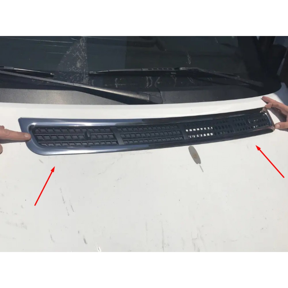 Накладка на обдув на капоте для Ford Transit 2003+ "Хром-нерж" (TAN24)