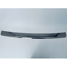 Накладка на задний бампер для Volkswagen T5 2003-2015 Черный-хром (TAN24)