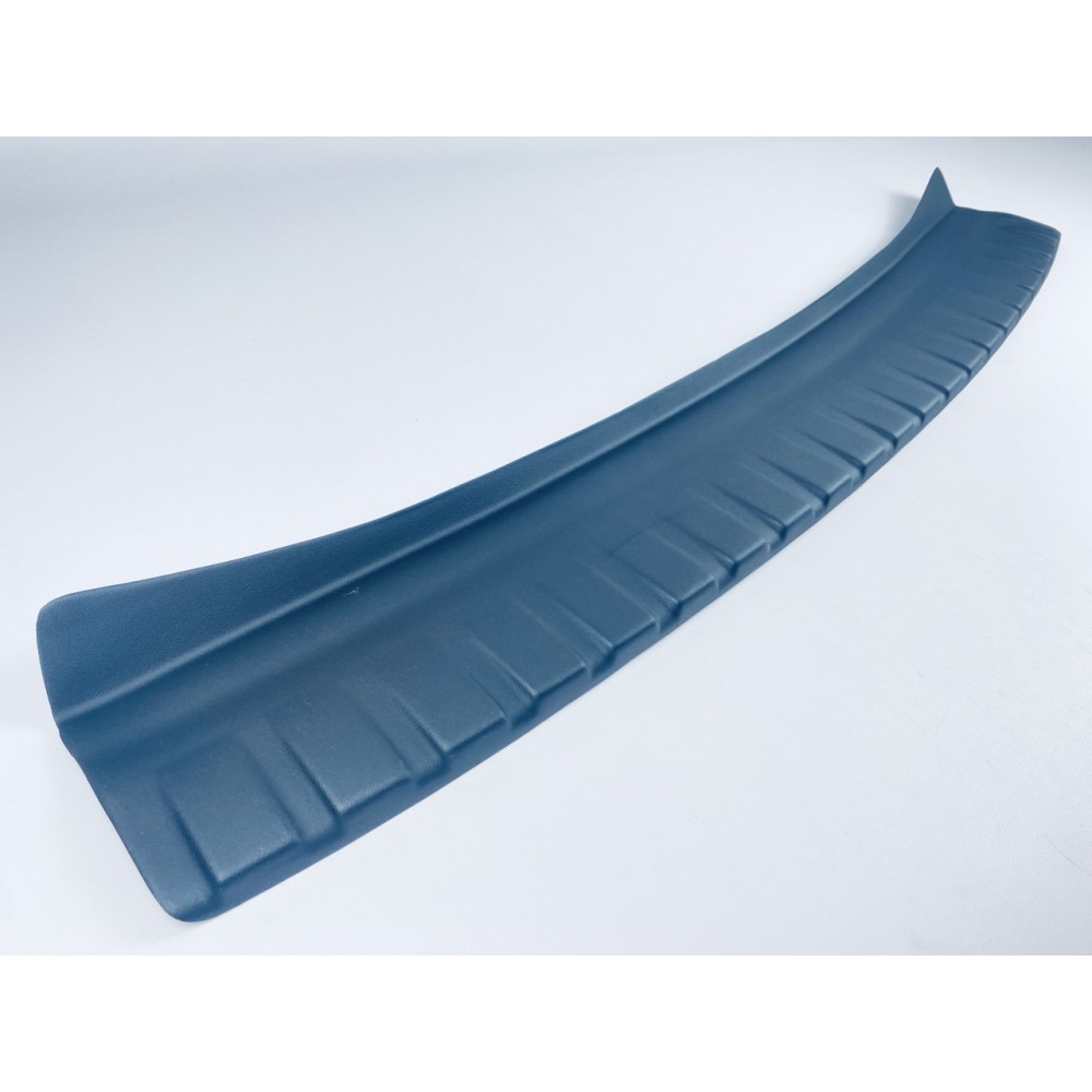 Накладка на задний бампер для Nissan X-TRAIL T32 2013-2021 ABS-пластик 3D (TAN24)