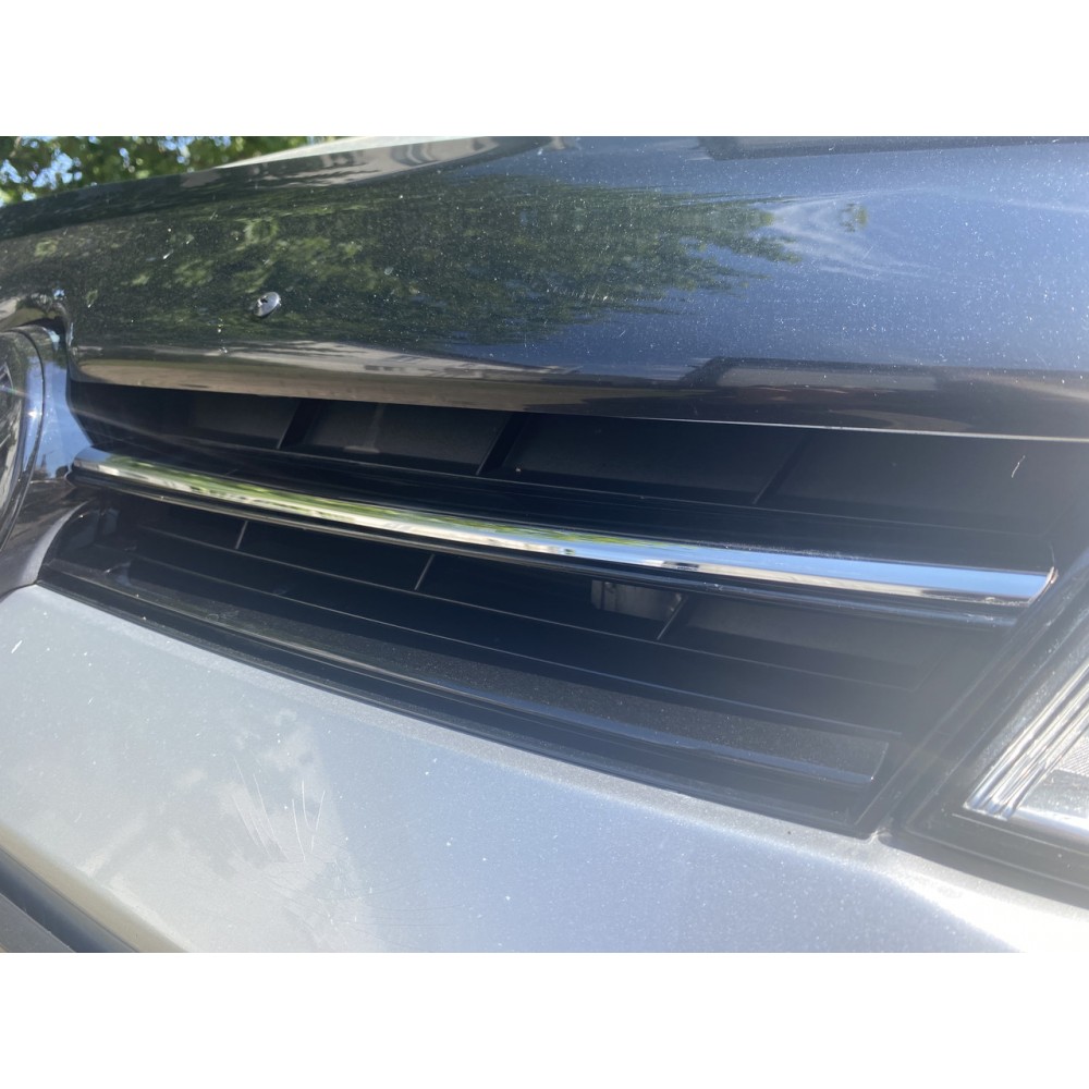 Накладки на решітку для Volkswagen Golf 7 2015+ (Хром-нерж, 2шт) TAN24