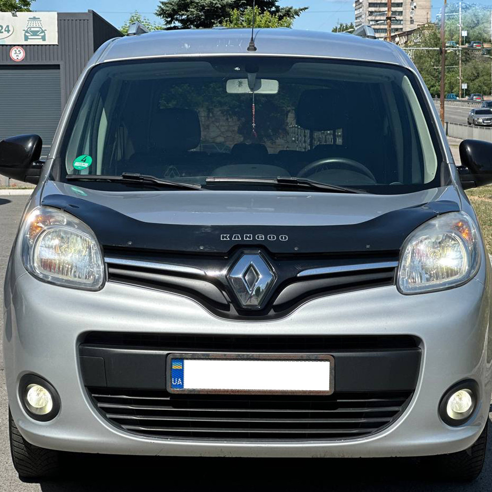 Дефлектор капота (мухобійка) для Renault Kangoo 2013+ /после рейстайлінга (ViP)