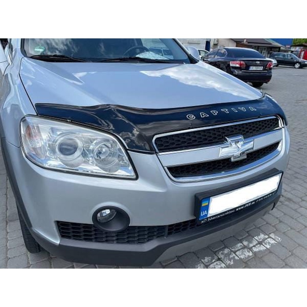Дефлектор капота (мухобойка) для Chevrolet Captiva 2006-2011 (ViP)