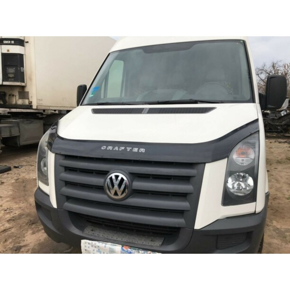 Дефлектор капота (мухобойка) для Volkswagen Crafter 2007-2017 (ViP)