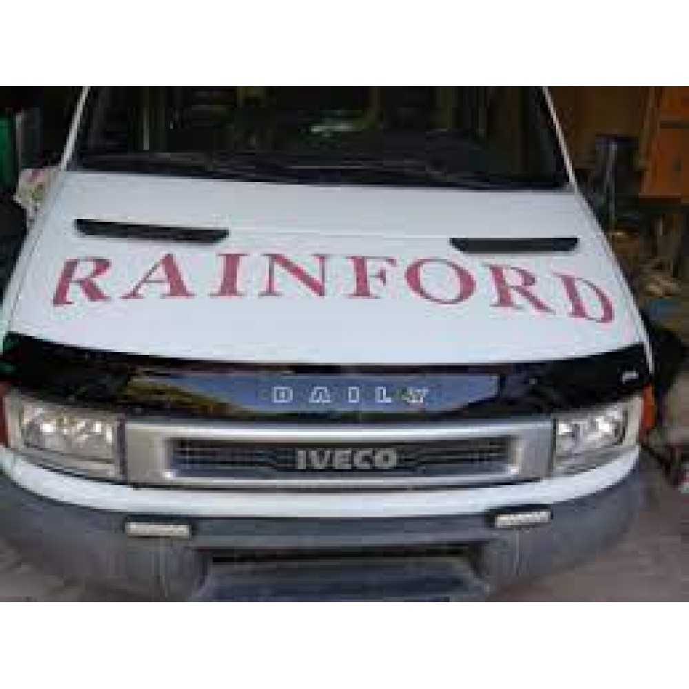 Дефлектор капота (мухобійка) для Iveco Daily 2000-2005 (ViP)
