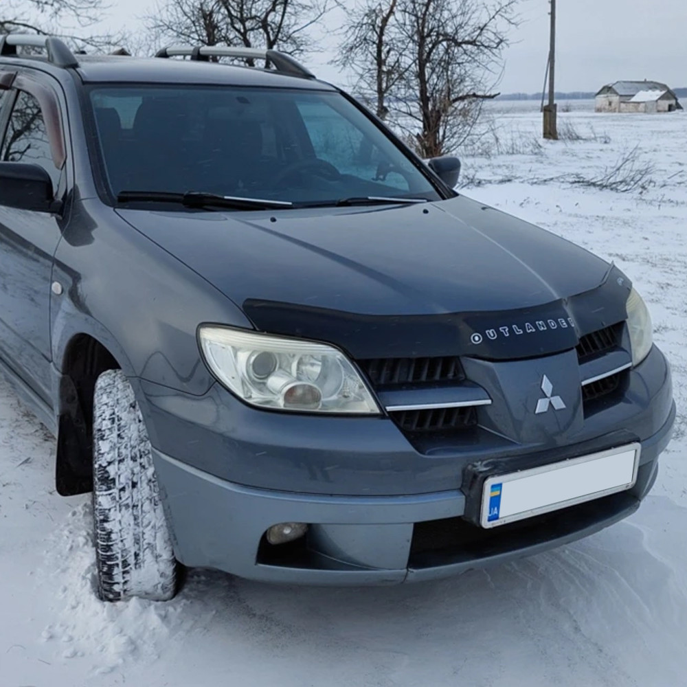 Дефлектор капота (мухобійка) для Mitsubishi Outlander 2001-2007 (ViP)