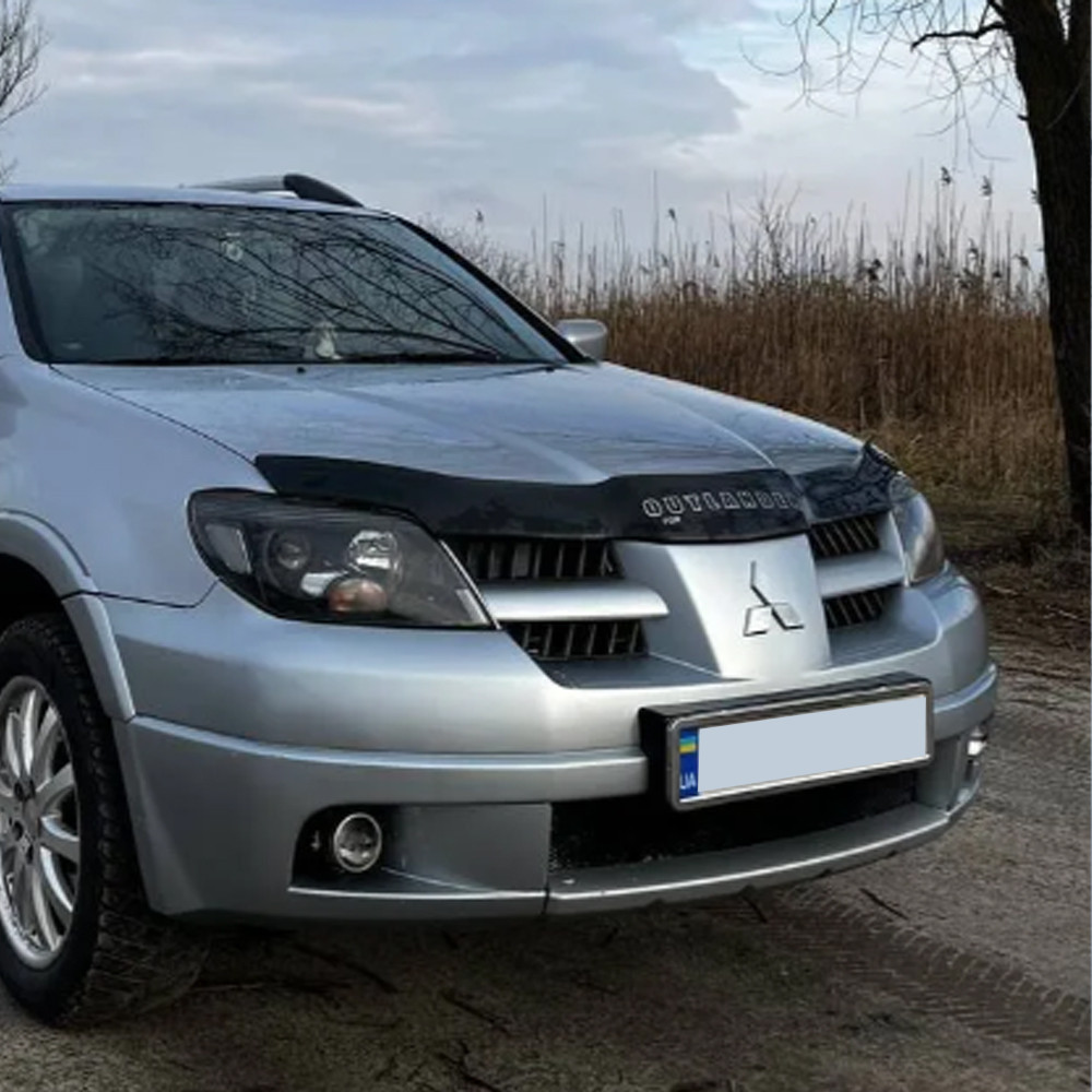 Дефлектор капота (мухобійка) для Mitsubishi Outlander 2001-2007 (ViP)