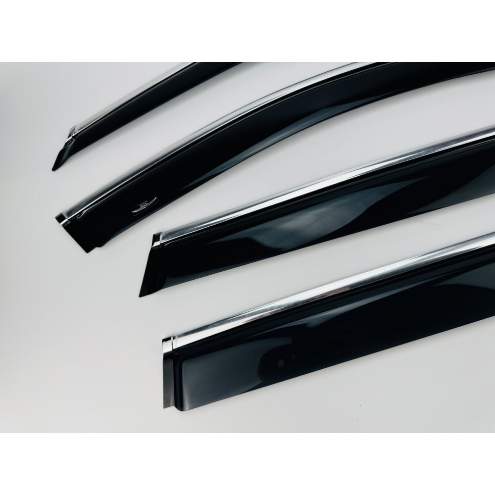 Дефлектори вікон (вітровики) BMW X1 F48 2015+ зХромМолдінгом HIC