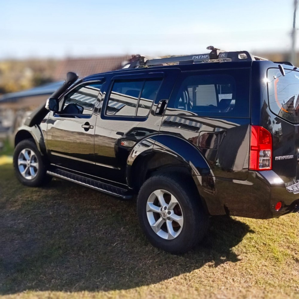 Дефлекторы окон (ветровики) Nissan Pathfinder 2005-2013 HIC