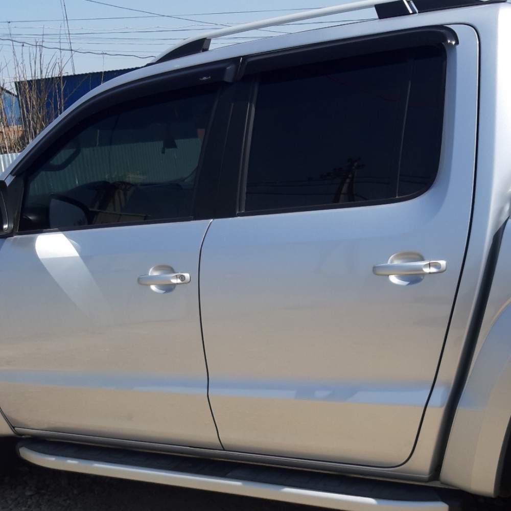 Дефлектори вікон (вітровики) Volkswagen Amarok 2009-2022 HIC