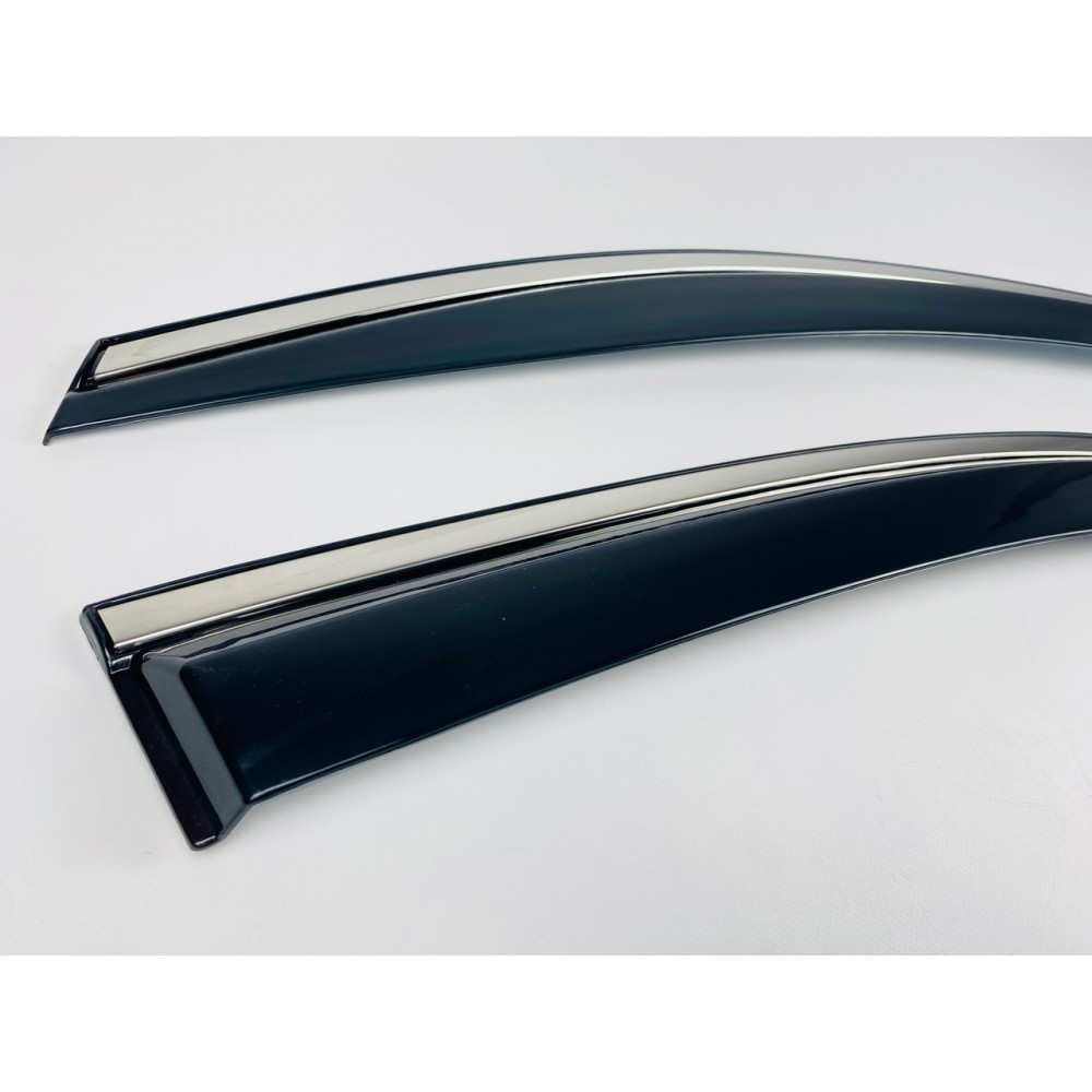 Дефлектори вікон (вітровики) для Volkswagen Caddy  2004-2020 з нерж.хром полоскою (HAWK)