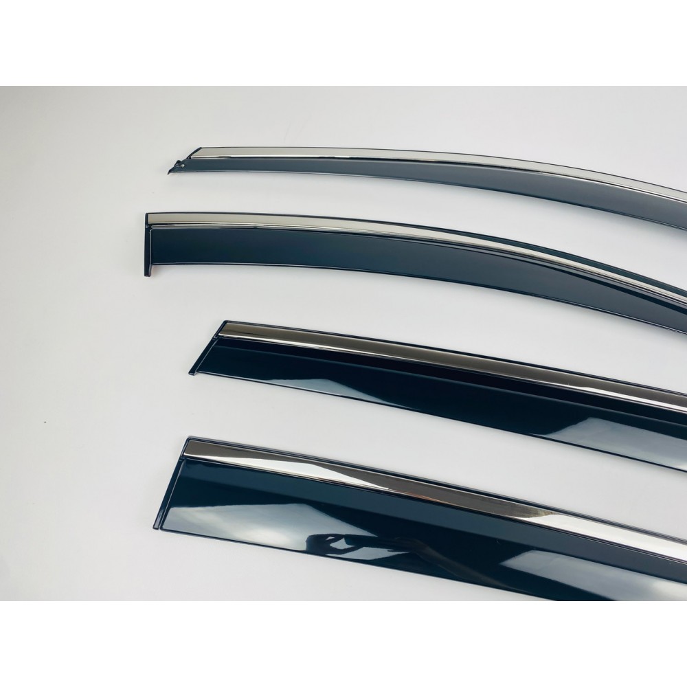 Дефлектори вікон (вітровики) для Ford Kuga / Escape 2012-2019 нерж. з хром полоскою (HAWK)