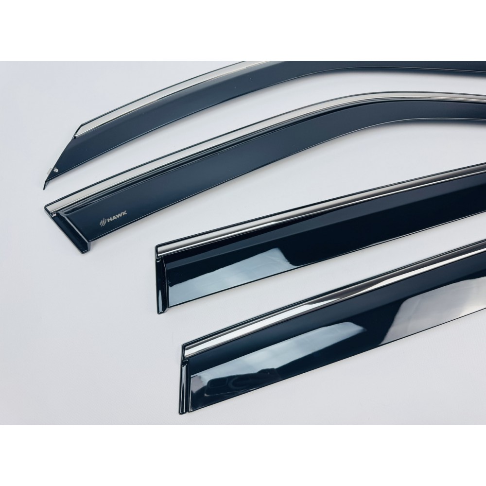 Дефлекторы окон (ветровики) для Subaru XV / Crosstrek  2017-2023 c нерж. хром полоской (DEHAWKFL)