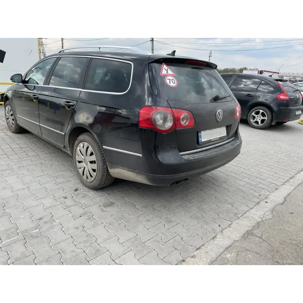 Кромка багажника для Volkswagen Passat B6 2005-2010 SW=комби (TAN24)