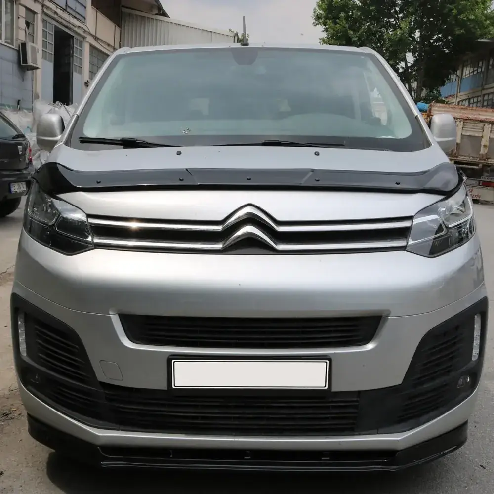 Дефлектор капота (мухобійка) для Citroen Jumpy/Peugeot Exper 2017+ /Vivaro 2019- / Scudo 2022+ TAN24