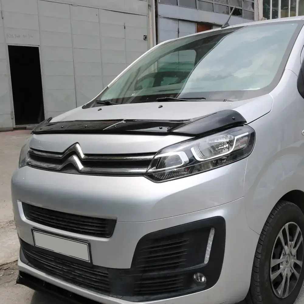 Дефлектор капота (мухобійка) для Citroen Jumpy/Peugeot Exper 2017+ /Vivaro 2019- / Scudo 2022+ TAN24