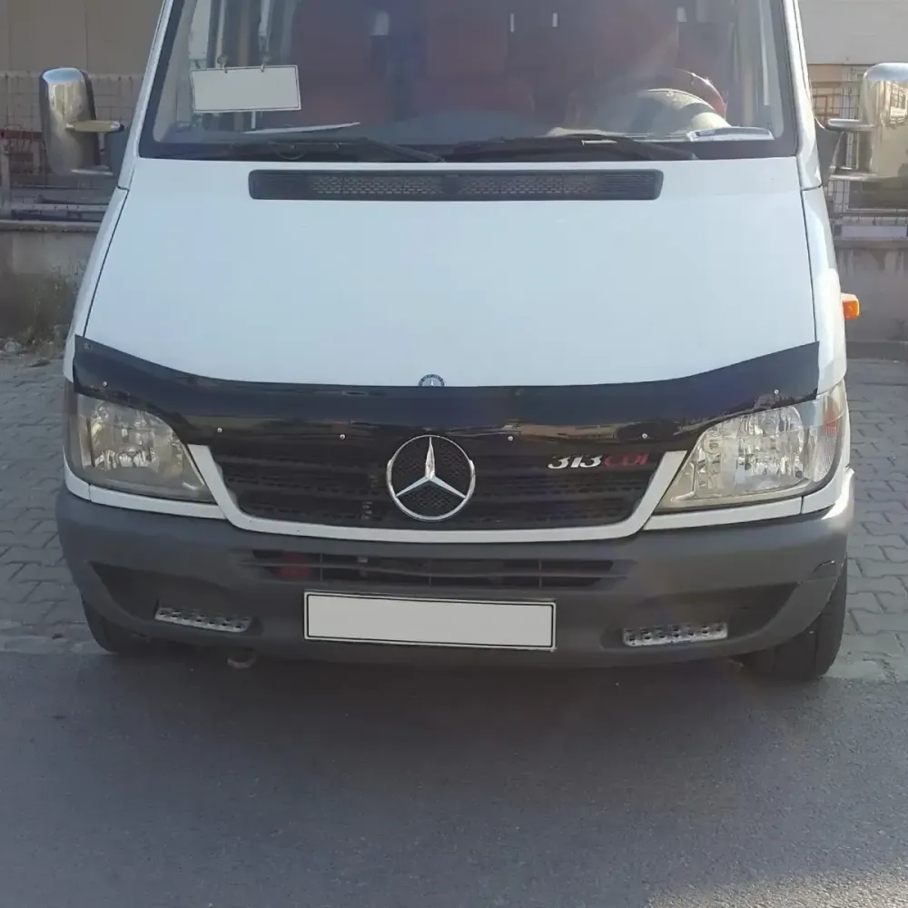Дефлектор капота (мухобійка) для Mercedes Sprinter 2000-2006 (TAN24) 