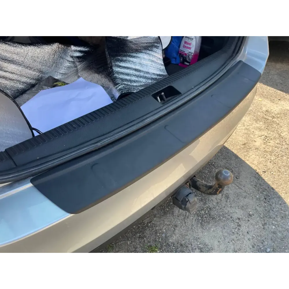 Накладка на задній бампер для Skoda Octavia A7 2013+ ABS-пластик 3D (TAN24)