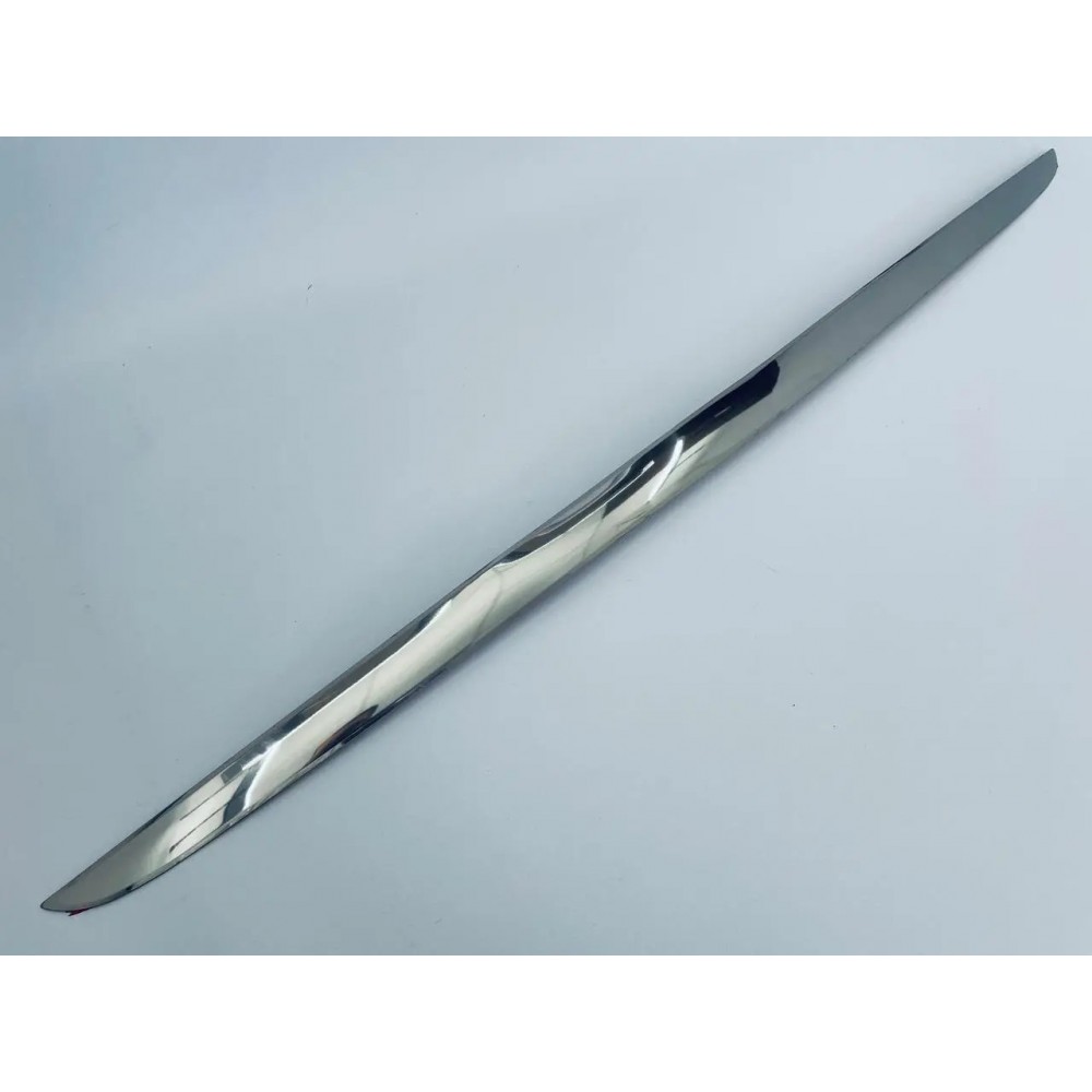 Край багажника для Opel Astra J 2009-2014 SD (TAN24)