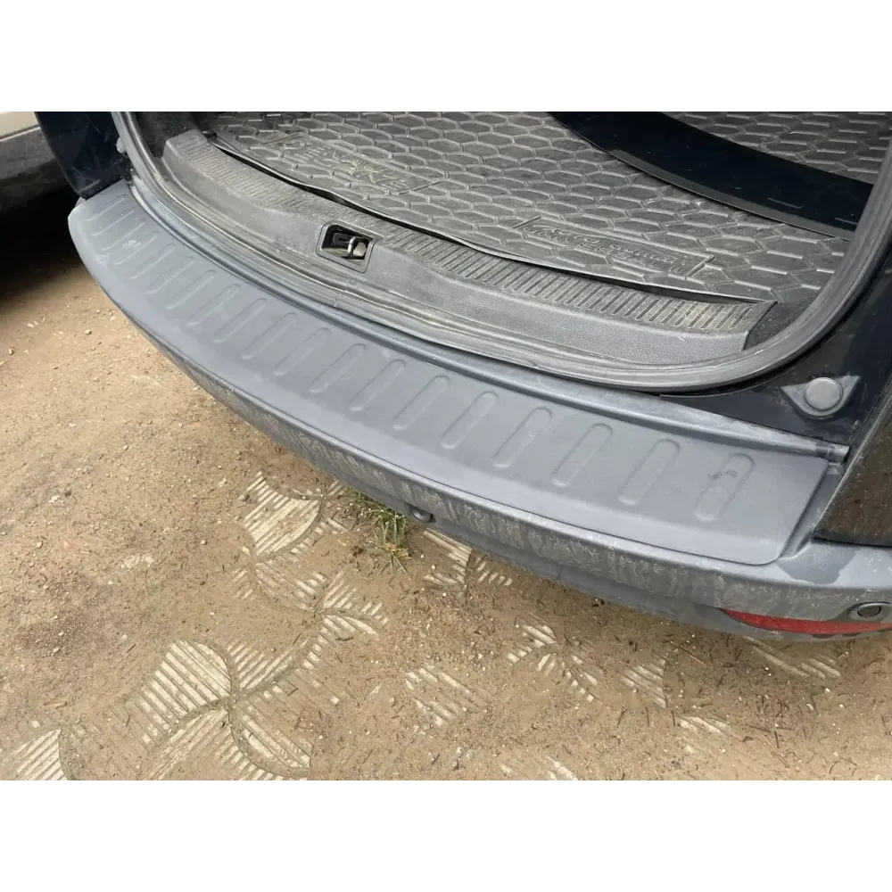 Накладка на задній бампер для Renault Megane III 2008-2016 SW=комби ABS-пластик (TAN24)