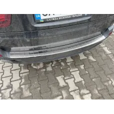 Накладка на задній бампер для BMW X5 E70 2007-2014 Чорний-хром (TAN24)