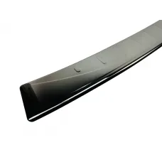 Накладка на задний бампер для Volkswagen T6 2015- Черный-хром (TAN24)