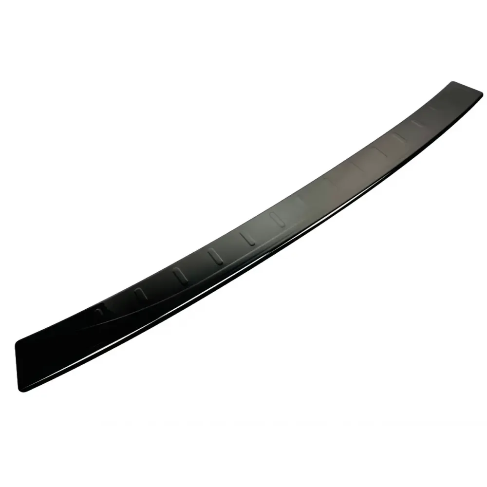 Накладка на задній бампер для Volkswagen T6 2015- Чорний-хром (TAN24)