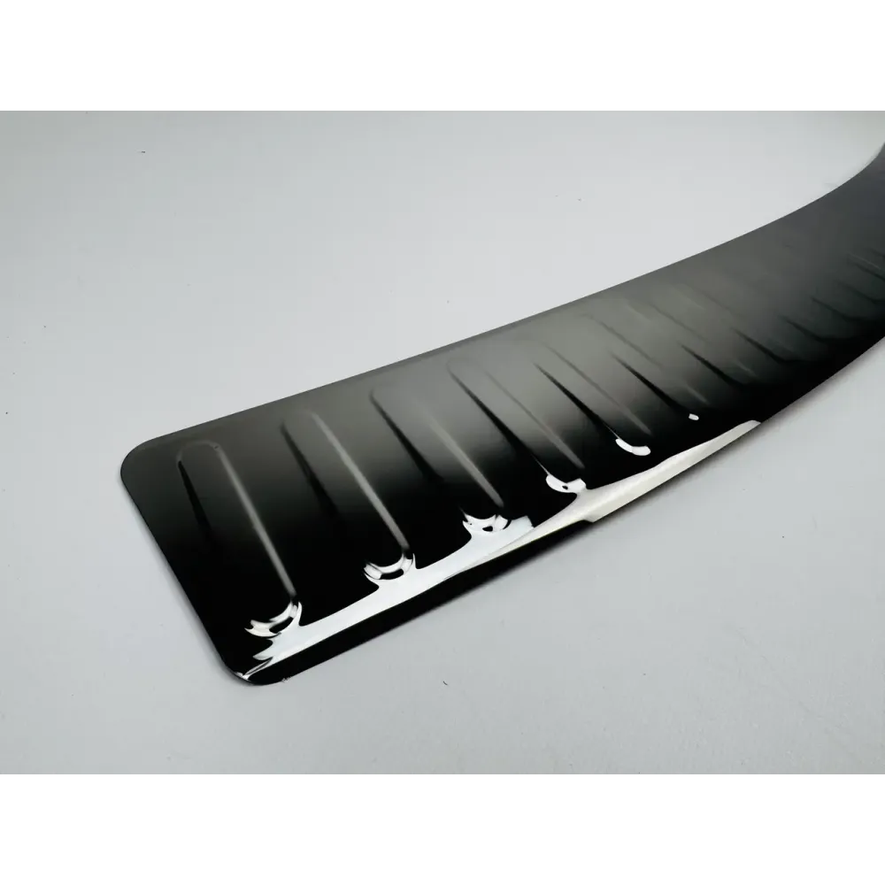 Накладка на задній бампер для Renault Grand Scenic III SW 2010- Чорний-хром (TAN24)