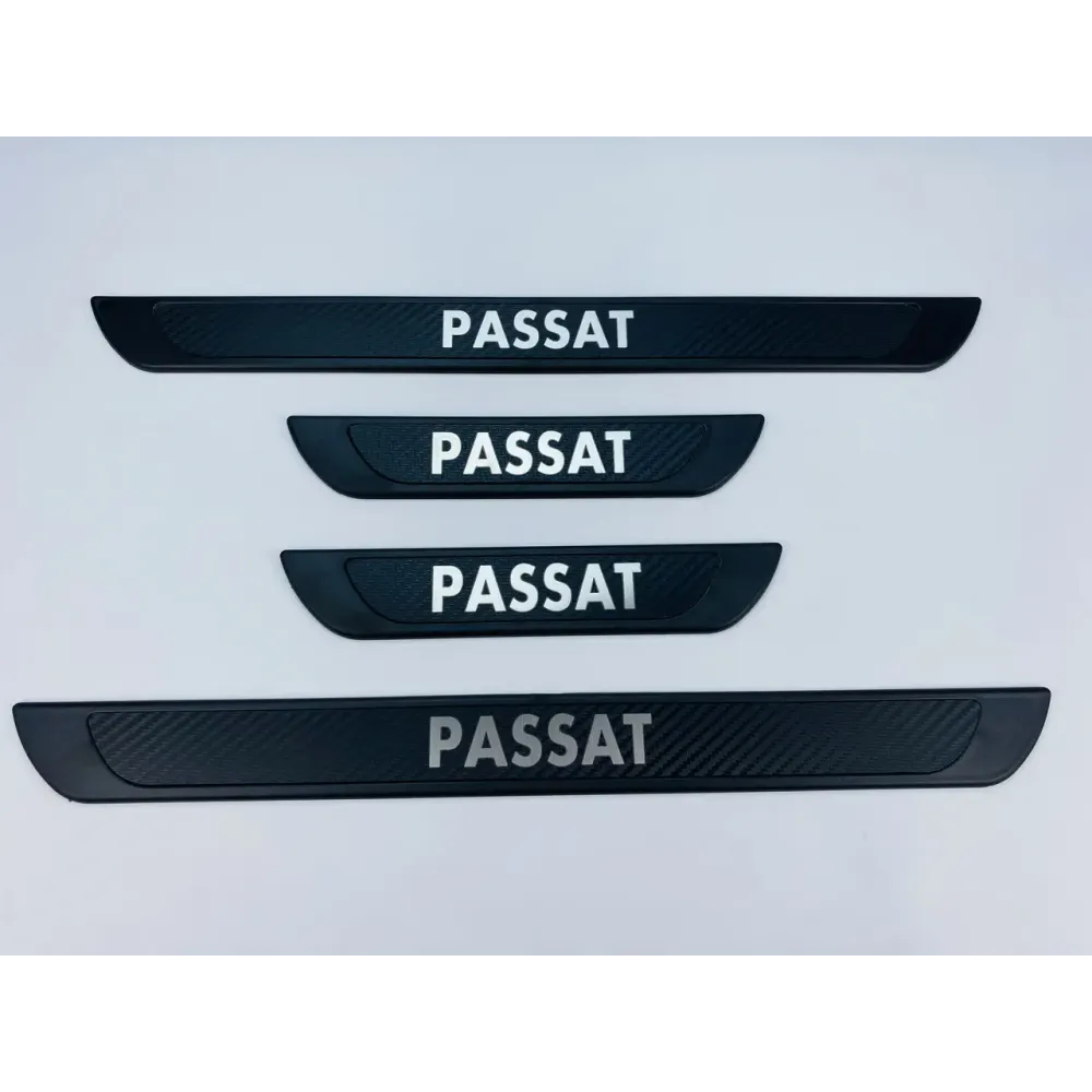 Накладки на пороги VW Passat (чорний хром-карбон) (TAN24)