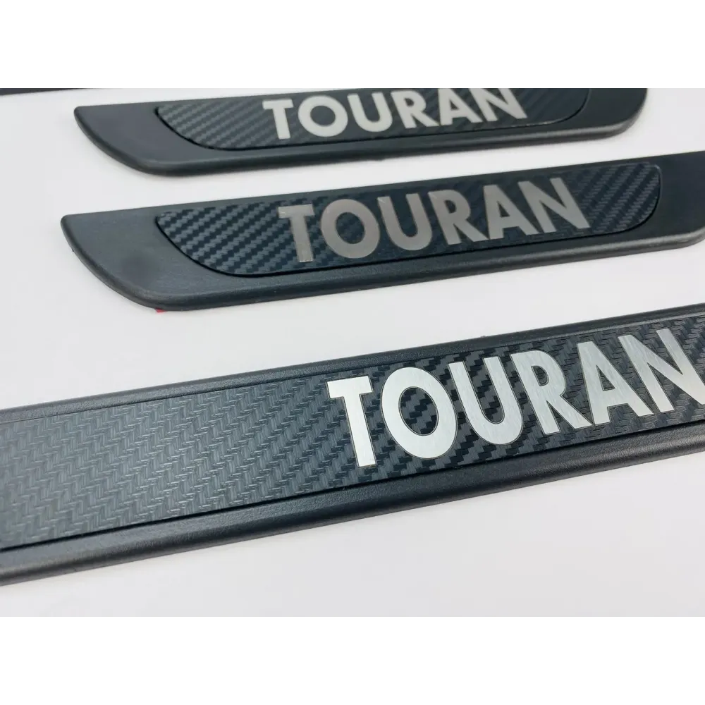 Накладки на пороги VW Touran 2003-2024 (чорний хром-карбон)