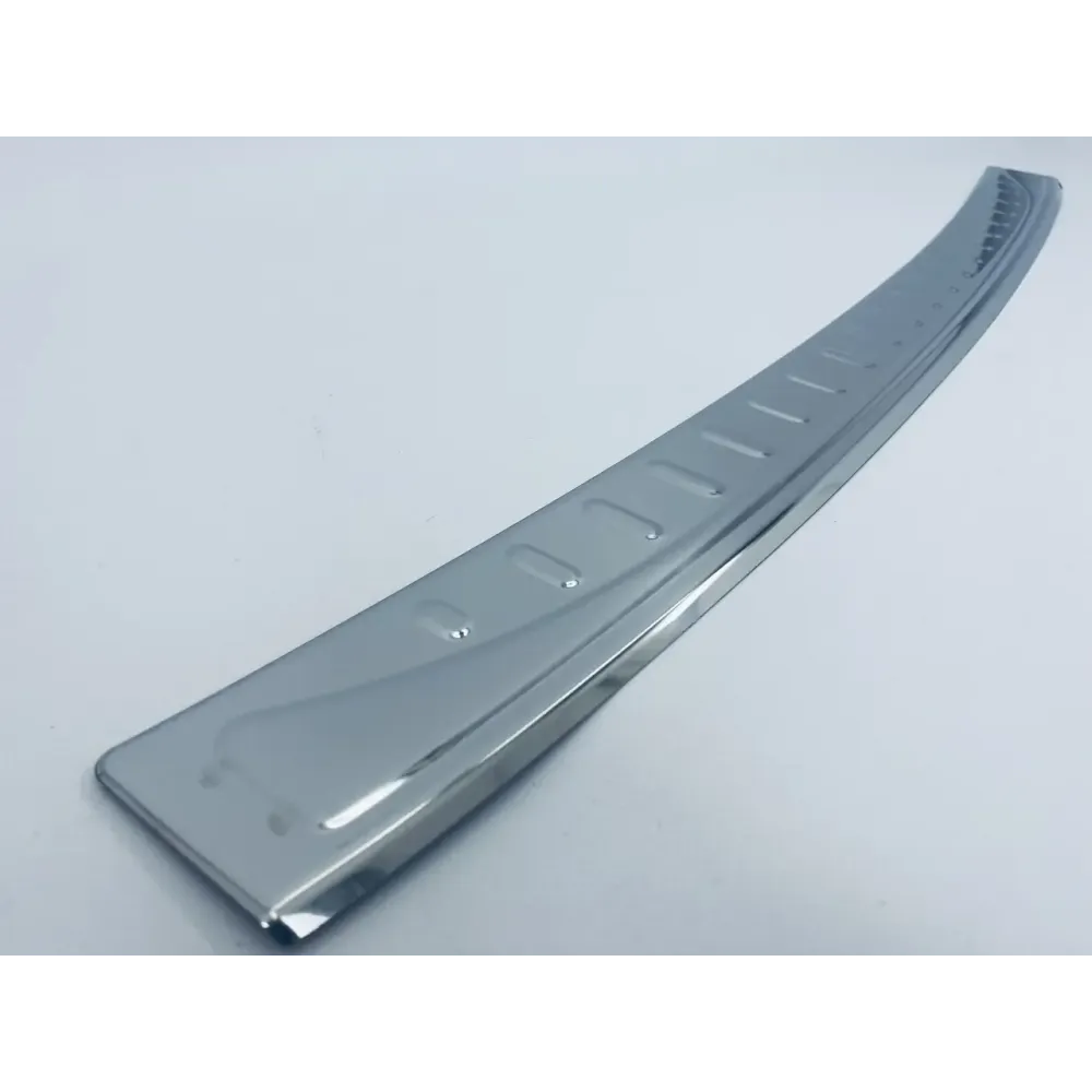 Накладка на задній бампер для Volkswagen Passat B8 2015+ SD Хром-нерж (TAN24)