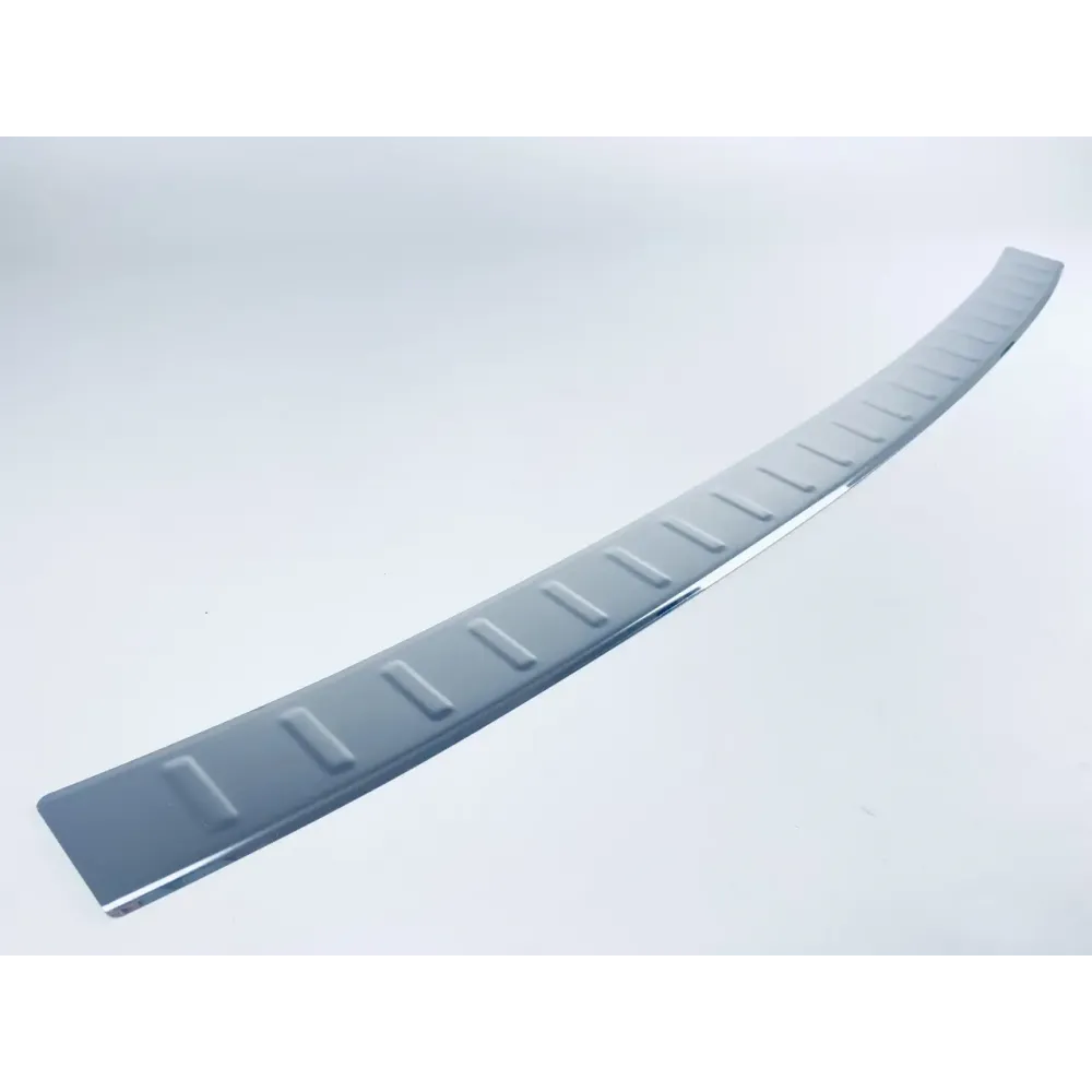 Накладка на задній бампер для Peugeot 3008 2016+ Хром-нерж (TAN24)