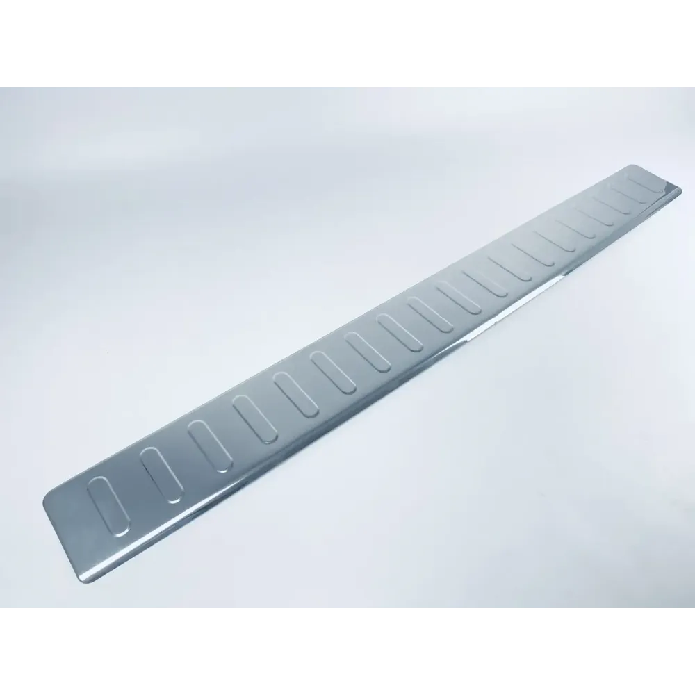 Накладка на задній бампер для Opel Vivaro/ Jumpy/ Expert/ ProAce 2019+ SHORT Хром-нерж (TAN24)