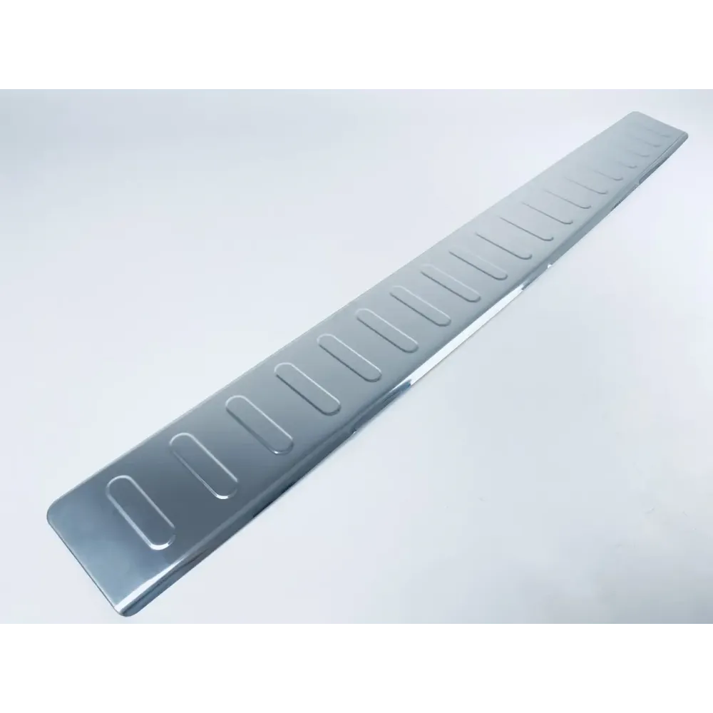 Накладка на задній бампер для Opel Vivaro/ Jumpy/ Expert/ ProAce 2019+ SHORT Хром-нерж (TAN24)