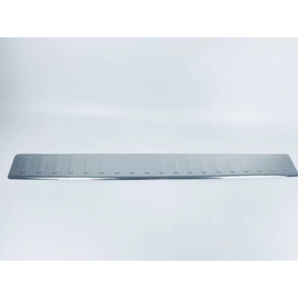 Накладка на задній бампер для Opel Vivaro/ Jumpy/ Expert/ ProAce 2019+ SHORT Хром-нерж (TAN24)