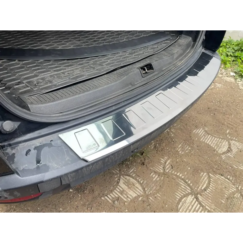 Накладка на задній бампер для Renault Megane III 2008-2016 SW=комби КОРОТКА Хром-нерж (TAN24)