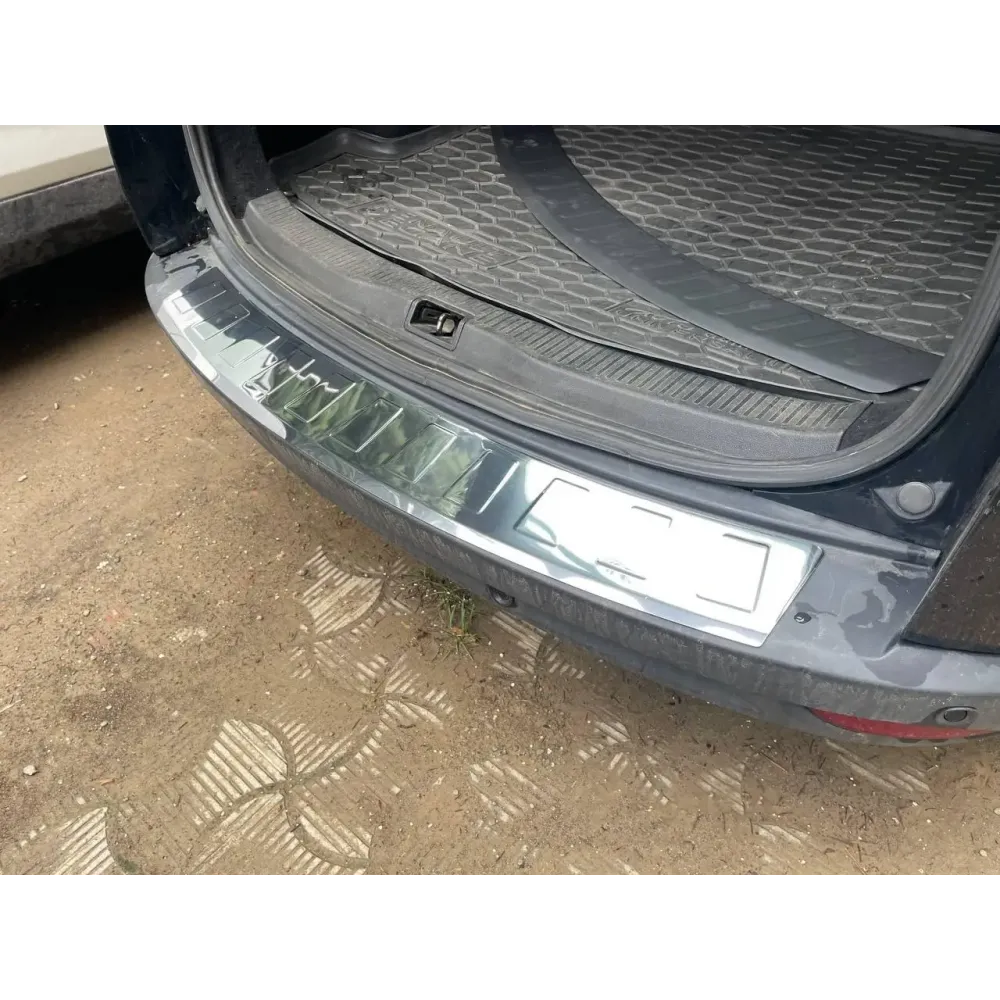 Накладка на задній бампер для Renault Megane III 2008-2016 SW=комби КОРОТКА Хром-нерж (TAN24)