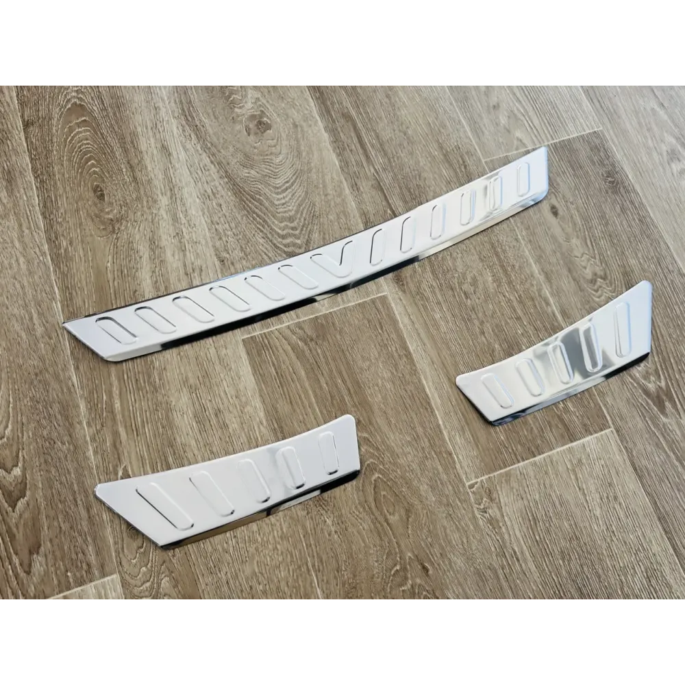 Накладка на задній бампер для Volkswagen Tiguan 2007-2015 Хром-нерж (TAN24)